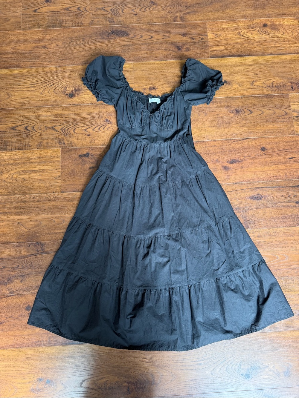 Astr Black Puff-Sleeve Tiered Maxi Dress